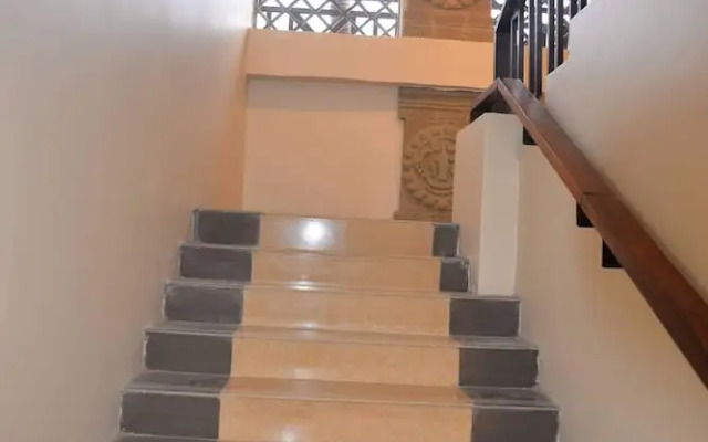 Thazin Palace A Hotel