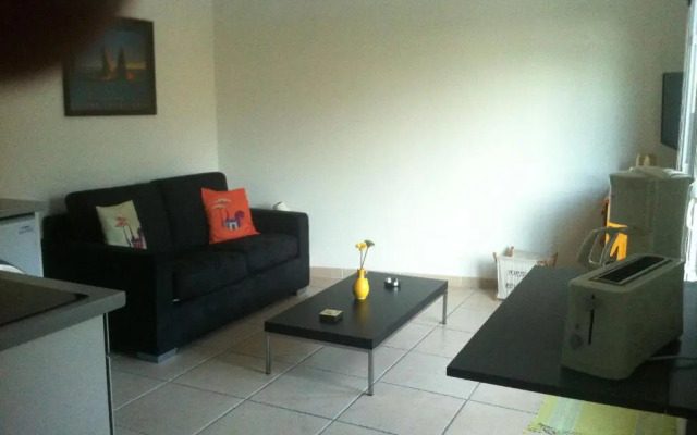 Les cigales des prés Studio