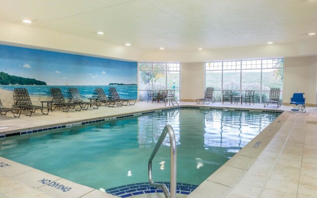 Comfort Inn Plainwell