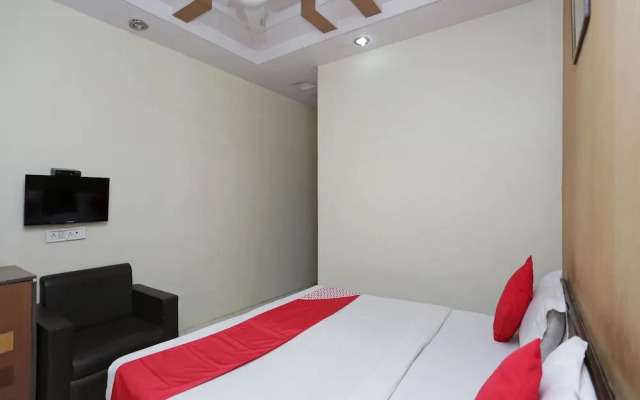 OYO 12914 Hotel Jagdish