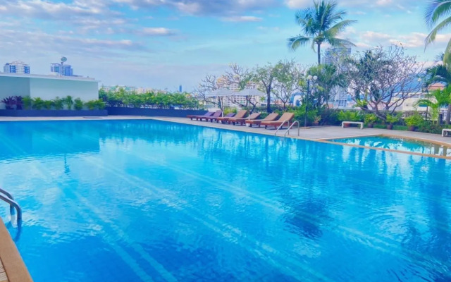 Laemtong Serviced Apartment