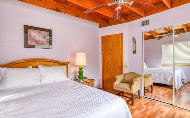 Endless Summer on B Street