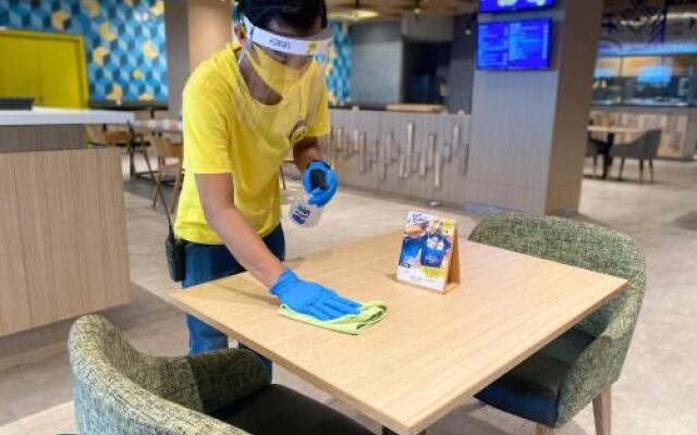 Yello Hotel Paskal Bandung