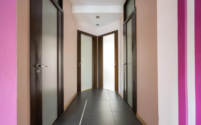 Апартаменты на набережной реки Карповки 10