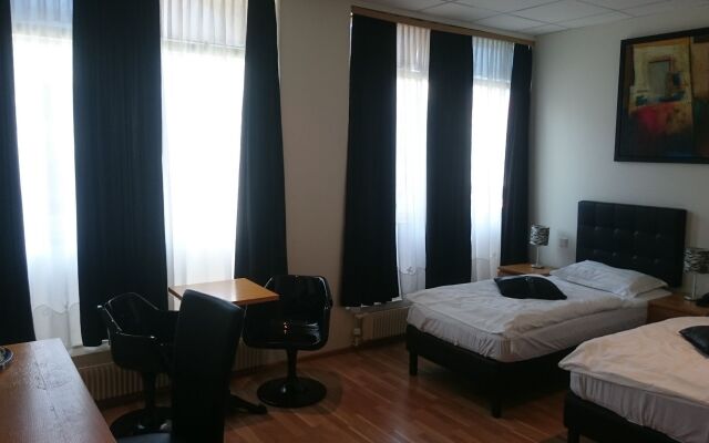 4th floor hotel
