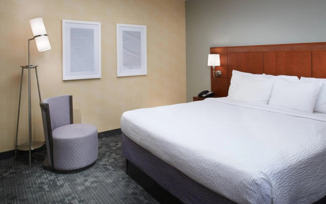 Courtyard by Marriott Rockford