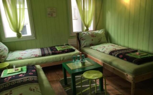 Homestay Color Dream Rooms