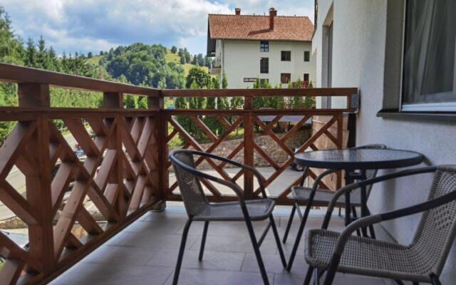 APARTMENTS FOKA - 600m from Gondola ski lift - PROMO