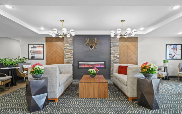 AmericInn by Wyndham International Falls