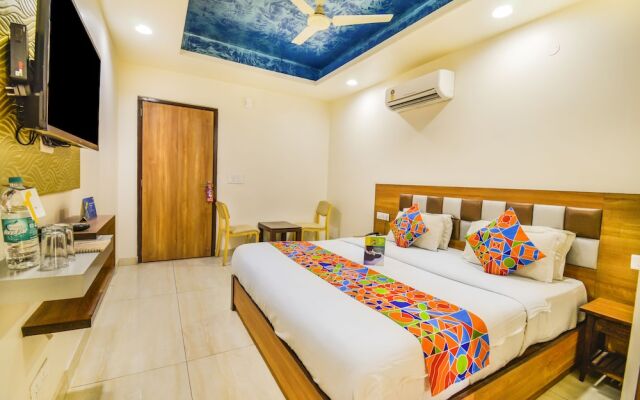 Fabhotel Vinayak Inn