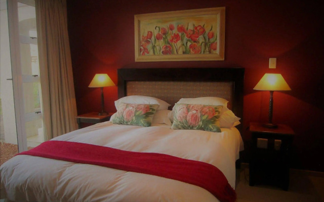 Aan de Zee @ Pinnacle Self - Catering Villas