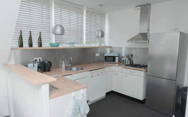 Boutique Hotel Herbergh Amsterdam Airport