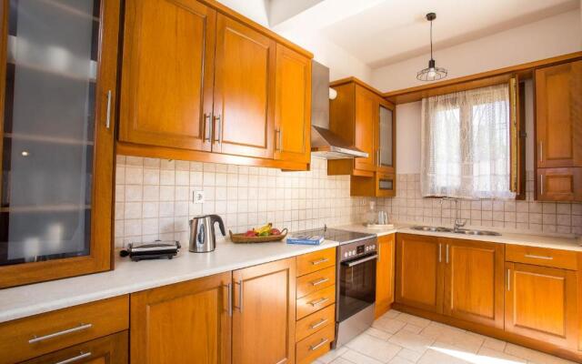 Apartment Ivy Kallithea