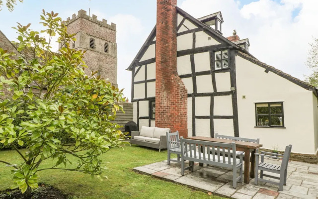 Notts House
