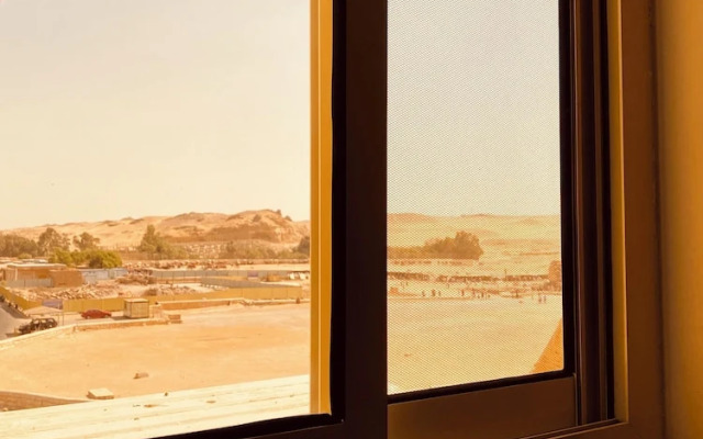 Seven Pyramids Inn