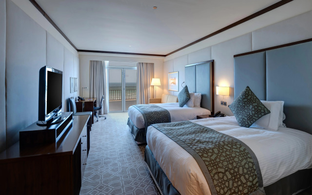 Crowne Plaza Duqm