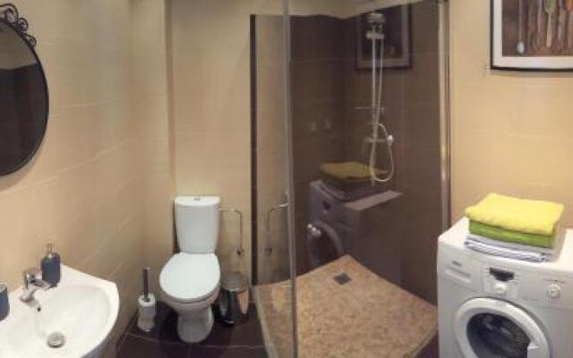 Igo Apartment Townhall