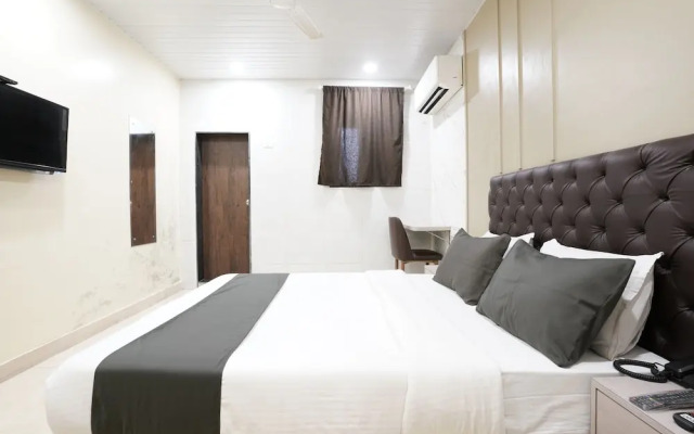 U Life Hotel