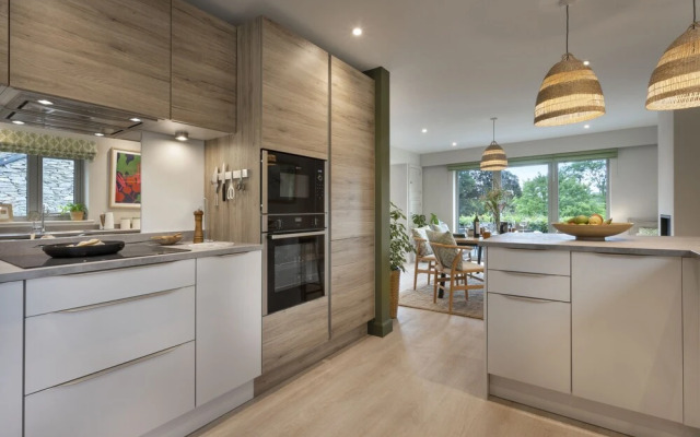 Barakat Lakes Escape