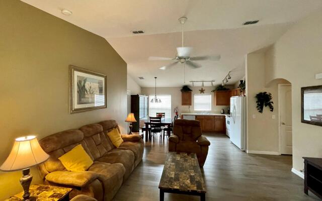 Grand Family House With Private Pool Near Disney Parks