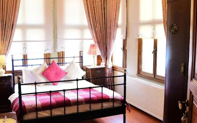 Ottoman Suites By Sera House
