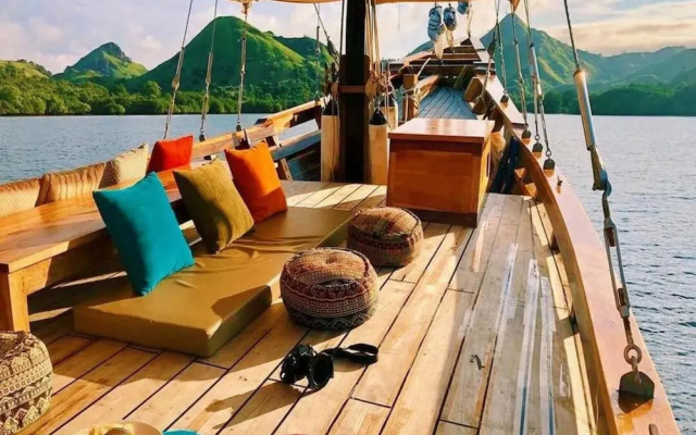 Samara II Liveaboard