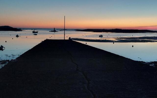 Île Grande, Location maison saisonnière chez Dom et Cathy C