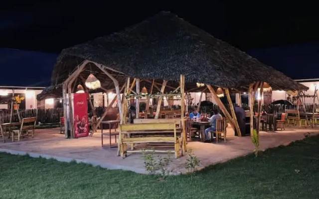 Dream Stay Lodge and Restaurant