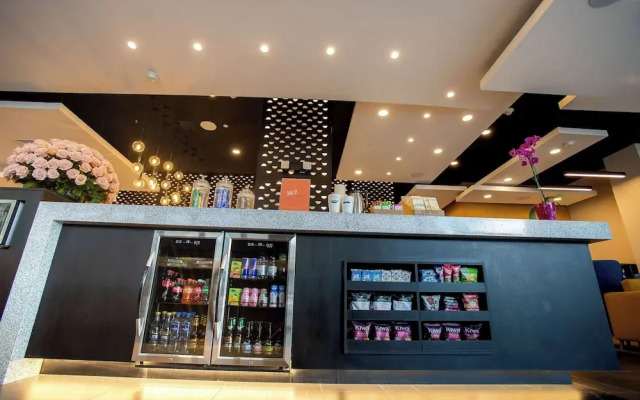 Hampton By Hilton Quito La Carolina Park