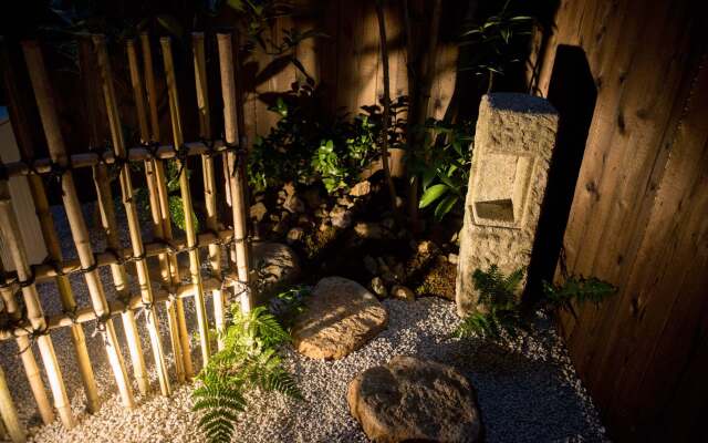 Rinn Kujo Fujinoki Naka