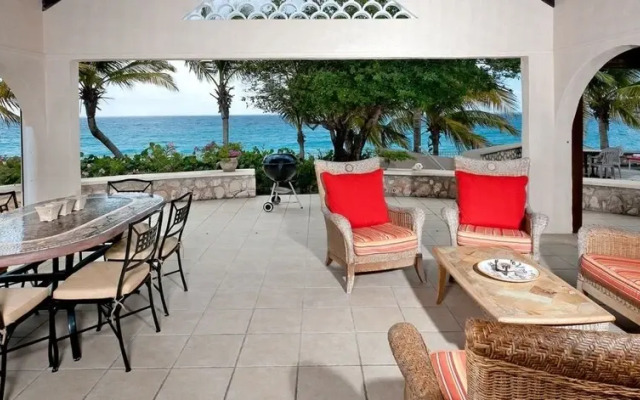 Villa Baie Longue Beach House