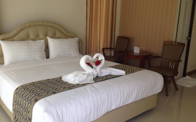 Sombat Resort
