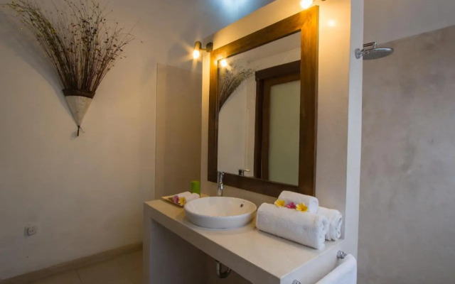Villa Kamboja Senior
