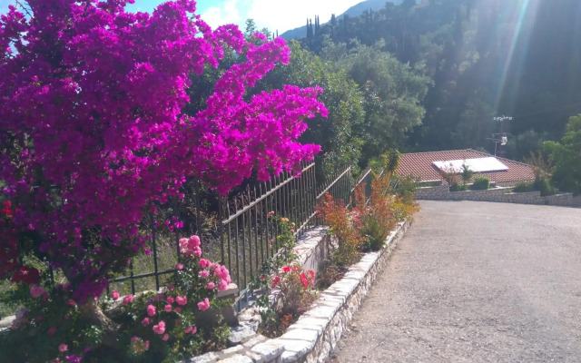 Santa Marina Hotel