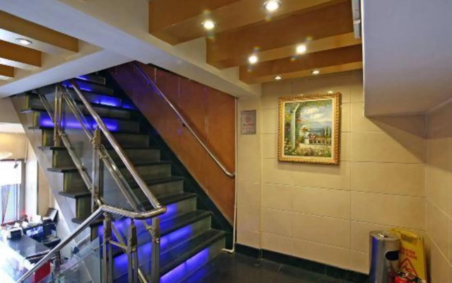 Xingshu 99 Chain Inn (Changhai Hospital Zhengtong Road)