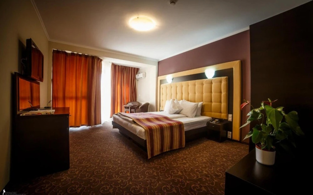 Hotel Ozana