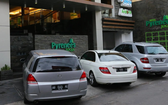 Pyrenees Jogja Hotel