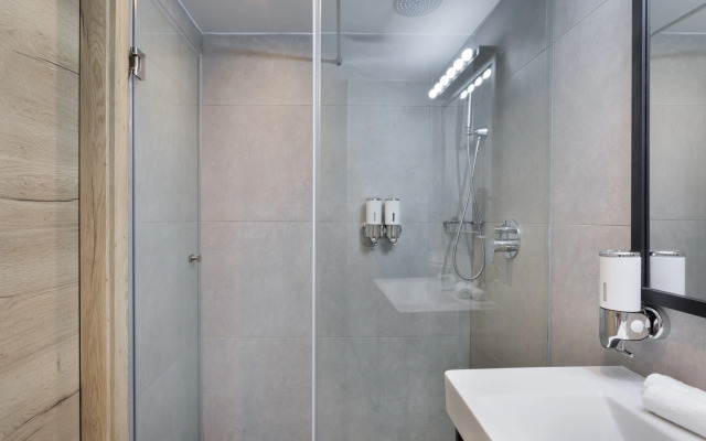 Azur Hotel by ST Hotels