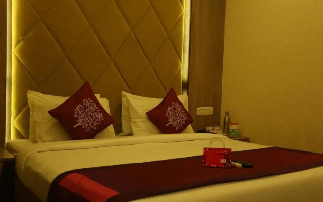 OYO 10222 Hotel Anbu Park