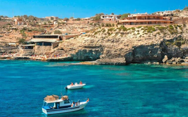 Complesso Marina Di Cala Creta