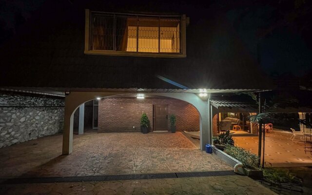 Bangsar Private Pool Villa Kuala Lumpur