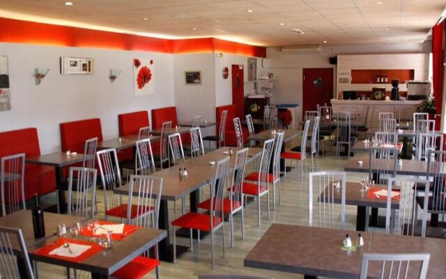 Le Relais des Garrigues