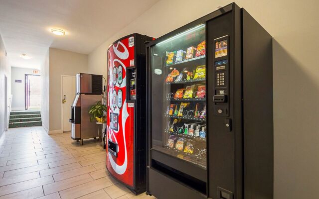 Studio 6 Suites North Richland Hills, TX