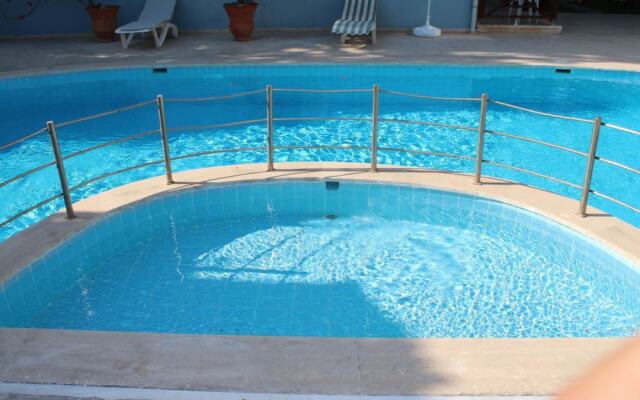 Turtle Beach Hotel