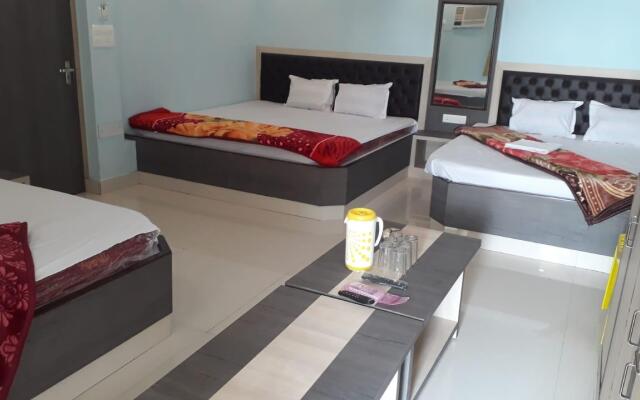 Goroomgo Lotus Born Homestay Darjeeling