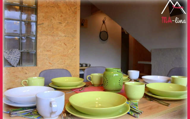 MA-lina Apartament i Pokój Gościnny