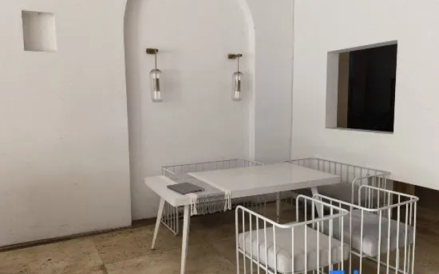 Puti hotel