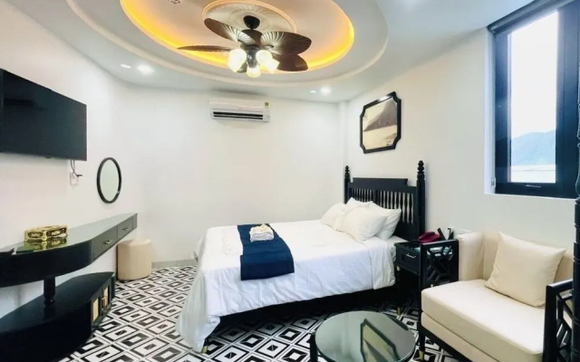 Nereus Hotel – Guest Rooms – Con Son
