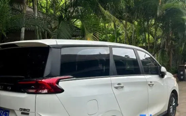 Man ya bamboo budding inn