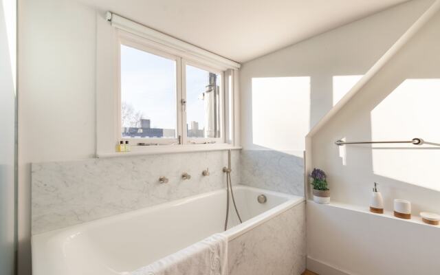 Kensington - London Private Apartment